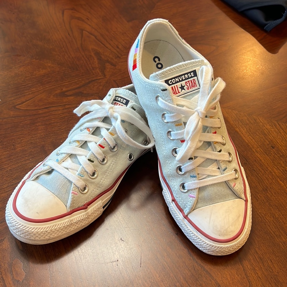 all star tennis shoes